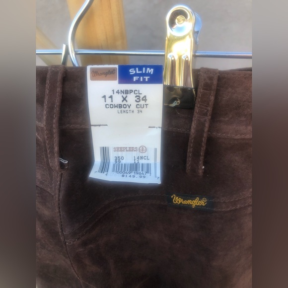 NWT suede leather cowgirl wrangler jeans - Picture 7 of 11